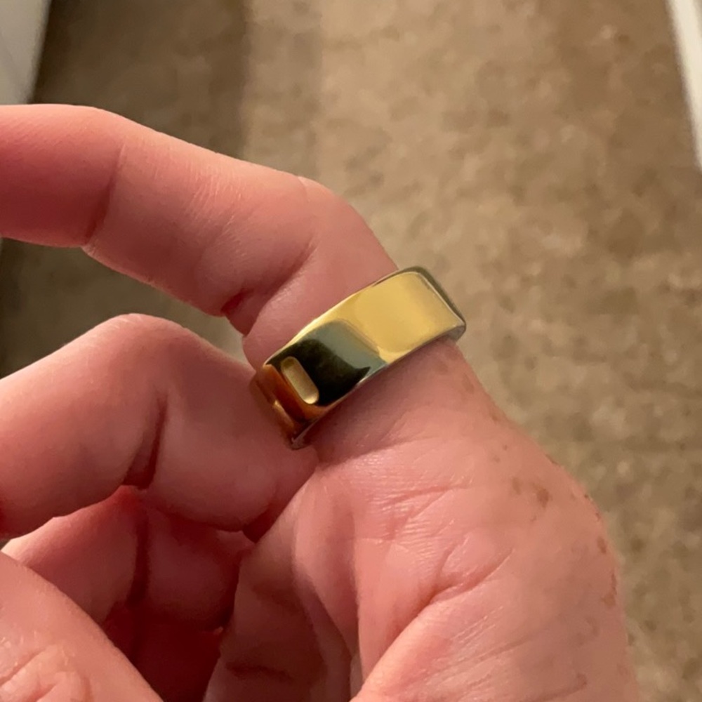 Oura Ring Gen 4 – Heritage Gold – Size 7 - Picture 6 of 6